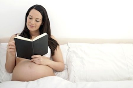 Pregnant Mum Reading